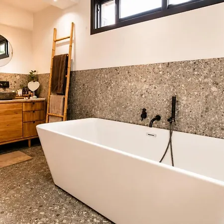 Le Bosquet-villa Prestige, Parking Prive, Jardin, Wifi Vila *