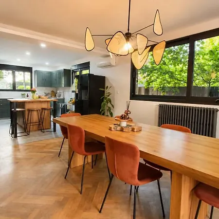 Vila Le Bosquet-villa Prestige, Parking Prive, Jardin, Wifi Lys-lez-Lannoy